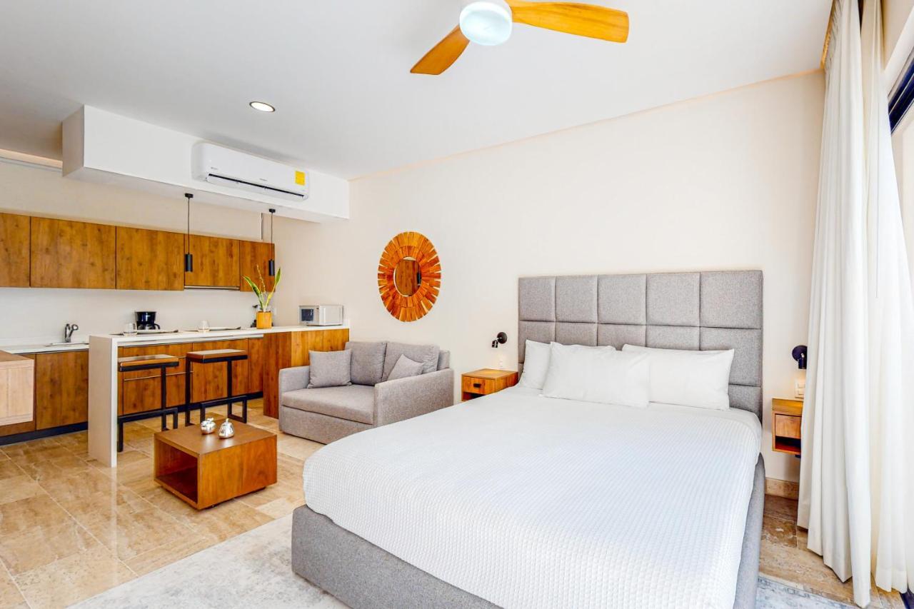 Giada Towers, Unit 102 Apartamento